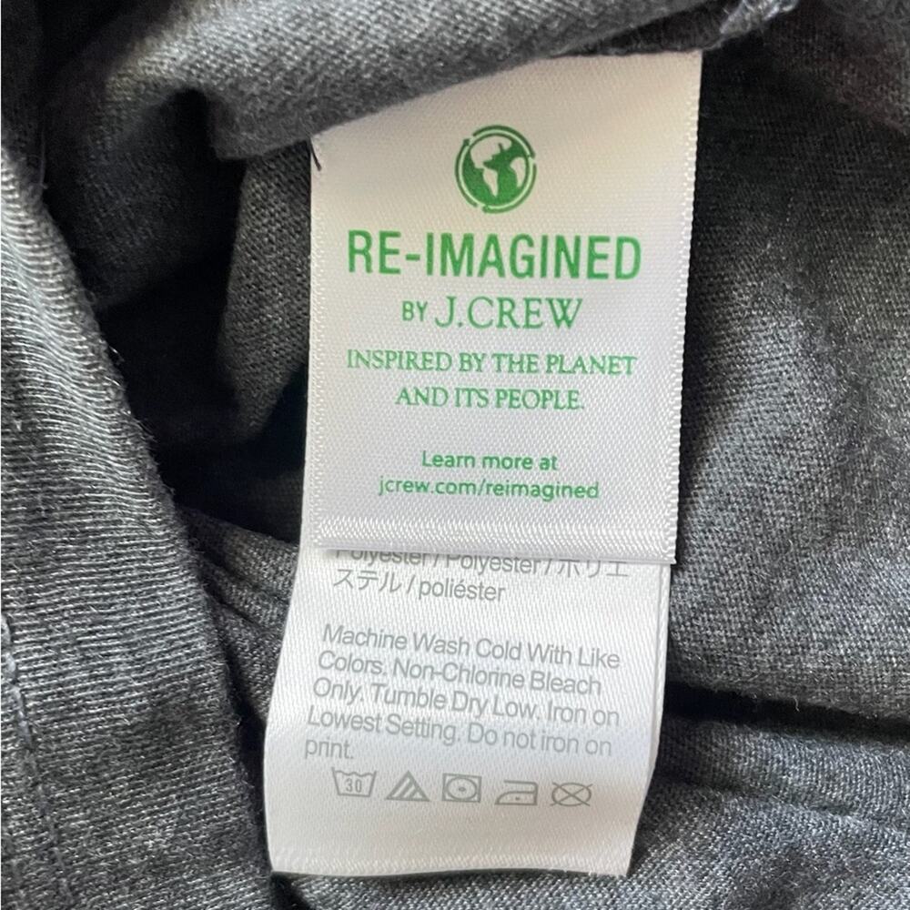 New with Tags J.Crew Factory “Spooky” Glow in the Dark Long Sleeve Tee Size XS - Picture 5 of 6